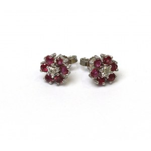 Europe, Gold earrings with diamonds and rubies