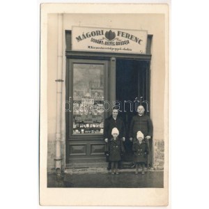 1913 Békéscsaba, Mágori Ferenc dohány és bélyeg árudája, M. kir. posta értékjegyek eladása, üzlet...