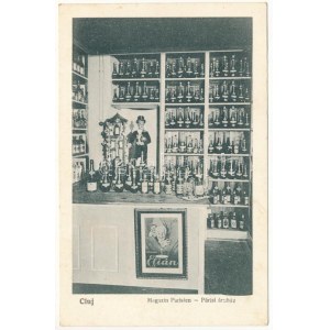 Kolozsvár, Cluj; Párisi áruház belső, Elián likőrös üvegek / Magazin Parisien / shop interior...