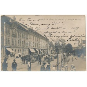 1903 Kassa, Kosice; Apáca zárda és pénzügyi palota, piac, Goldman J. divatáruháza, üzletek. Bertalan kiadása / nunnery...