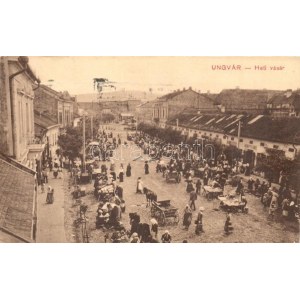 Ungvár, Uzhorod, Uzshorod; Heti vásár az utcán / market + K.u.K. Etappentrainbegleitzug No. 16/17...