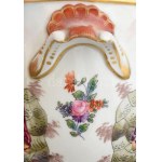 Régi Capodimonte kaspó, jelzett, kopásokkal, m: 14,5cm, d: 19 cm