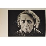 Russische Filmkunst. Vorwort von Alfred Kerr. Mit 144 Tafeln. Berlin, 1927, Ernst Pollak Verlag, 28 p.+144 (fekete...
