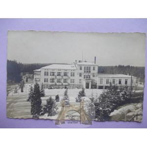 Oborniki Śląskie, Obernigk, sanatorium zimą, ok. 1930