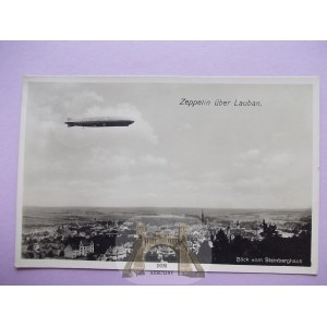 Luban, Lauban, Luftschiff - Zeppelin über der Stadt RRR, 1934