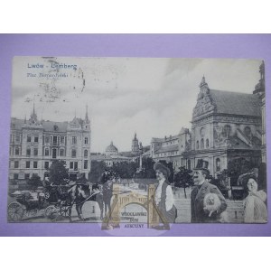 Ukraina, Lwów, Plac Bernardyński, kolaż, ludzie, dorożka, ok. 1900