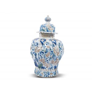 Lidded vase, Faience, Delft?