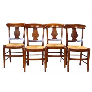 Komplet czterech krzeseł (Lira)
