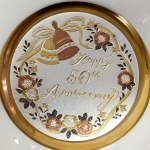 Commemorative porcelain vase decorated with 24k gold from Chokin Dynasty Gallery collection, Japan