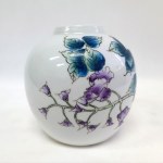 Hand-painted flacon / vase, Hong Kong