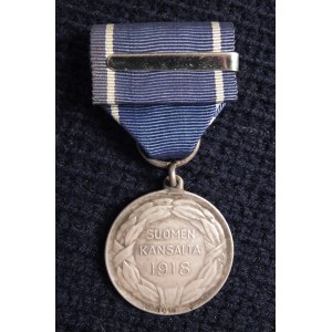 Medal Wolności 1. Klasy – powiązane z Order Rycerski Krzyża Wolno ...