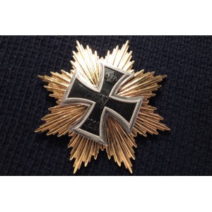 Gwiazdy Krzyża Żelaznego (Stern zum Großkreuz 1914): gwiazda Hinden ...