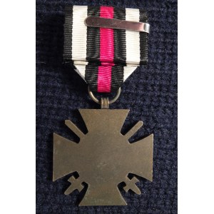 Krzyż Honorowy za Udział w Wojnie (niem. Ehrenkreuz des Weltkrieges) ...