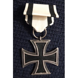 Krzyż Żelazny II klasy (niem. Eisernes Kreuz II Klasse). Order z 181 ...