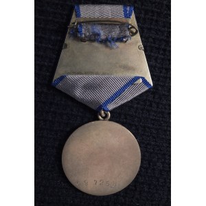 Medal Za odwagę (ros. Медаль За отвагу). Medal ustanowi ...