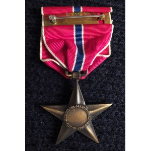 Brązowa Gwiazda (ang. Bronze Star Medal). Odznaczenie ustanowione 4 l ...