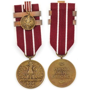 MEDAL WOJSKA wz.1945 (POLSKA SWEMU OBROŃCY)