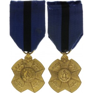 Belgium Order of Leopold II Gold Medal II Type 1908