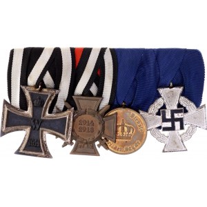 Germany - Third Reich Bar with 4 Medals 1918 - 1945