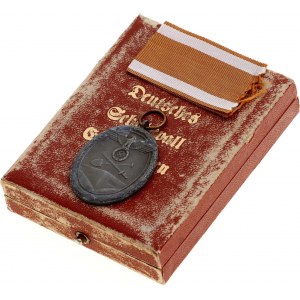 Germany - Third Reich Westwall Medal 1939