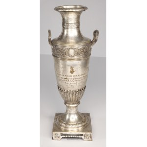 Norblin and Company Factory, Warsaw, (from 1819-1944), Cup with prize dedication dated 1925