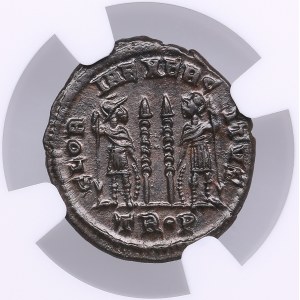 Roman Empire, Trier AE3/4 (BI Nummus) - Constantine I (AD 307-337) - NGC Ch AU