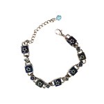 Bracelet en métal avec émail