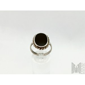 Stříbrný prsten s onyxem - stříbro 925