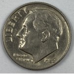 US coins: half dollar 1972 [JFK], quarter dollar 1989 [Washington], one dime 1982 [Roosevelt], five cents 1983 [Jefferson], one cent 1980 [Lincoln].