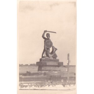 Pomnik Syreny [art.: Ludwika Nitschowa Wybrzeże Kościuszkowskie] fotografia Eugeniusz Haneman [Vintage Print / zniszczenia wojenne Warszawy / Powstanie Warszawskie / 1944]