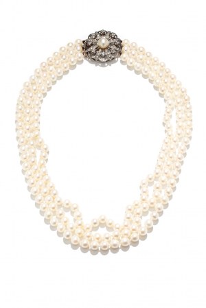 Pearl necklace, 2nd half of 20th century.