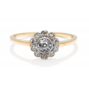 Diamond ring, 1940s.