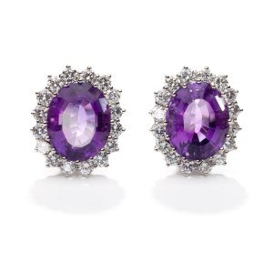 Earrings with amethysts and diamonds, 20th/20th century.
