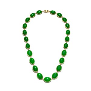 Necklace with jade, 2nd half of 20th century.