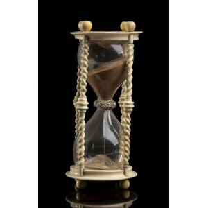 German ivory hourglass - 18th century