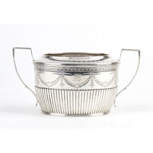 English Victorian sterling silver sugar basket - London 1883, marks of argentieri HOLLAND, ALDWICNKLE & SLATER