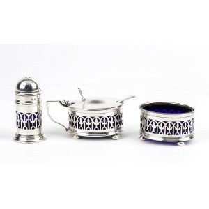 English sterling silver salt, pepper and mustard pot - Birmingham 1921, mark of DOCKER & BURN