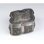 Polylobate silver box - Burma, 19th century