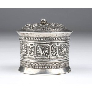 Round silver box - Burma, 19th century