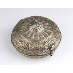 Lot consisting of a snuff bottle and a casket - Burma, early 19th century