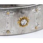 MARIO BUCCELLATI: diamond gold bangle bracelet and earrings