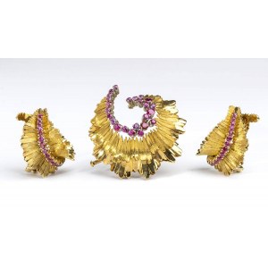 Rubies gold brooch and earrings