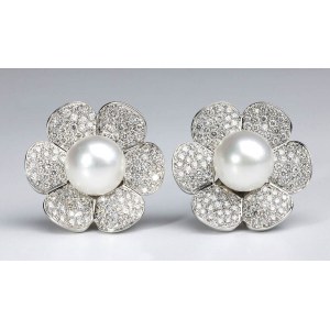 Diamonds and Australian pearl gold flower earrings