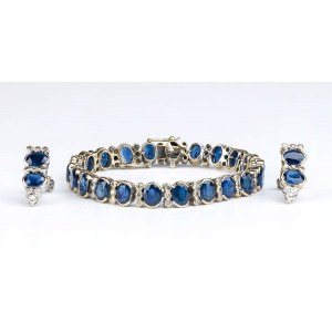 Sapphires and diamonds gold bracelet and pair of earrings