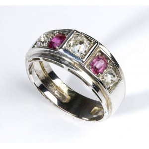 Rubies and diamonds gold band ring