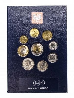 Poland, the Republic since 1989, denomination set of circulation coins 1992-2004 in a case