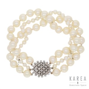 Pearl bracelet, contemporary