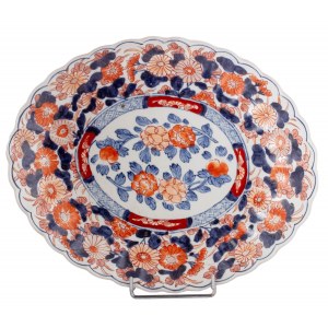 Imari style oval plate