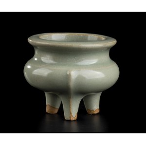 A CÉLADON GLAZED LONGQUAN CERAMIC SMALL TRIPOD INCENSE BURNER China, Yuan dynasty style