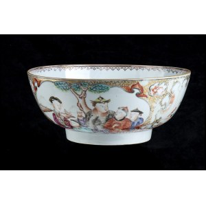A ‘FAMILLE ROSE’ PORCELAIN LARGE BOWL China, Qing dynasty, mid 18th century
